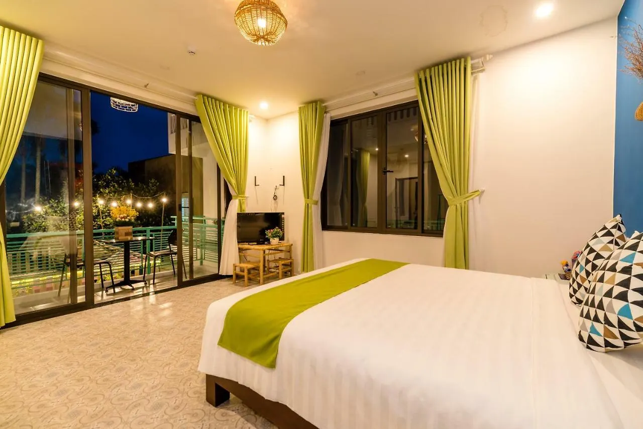 Sunny Riverside Homestay Hoi An Villa