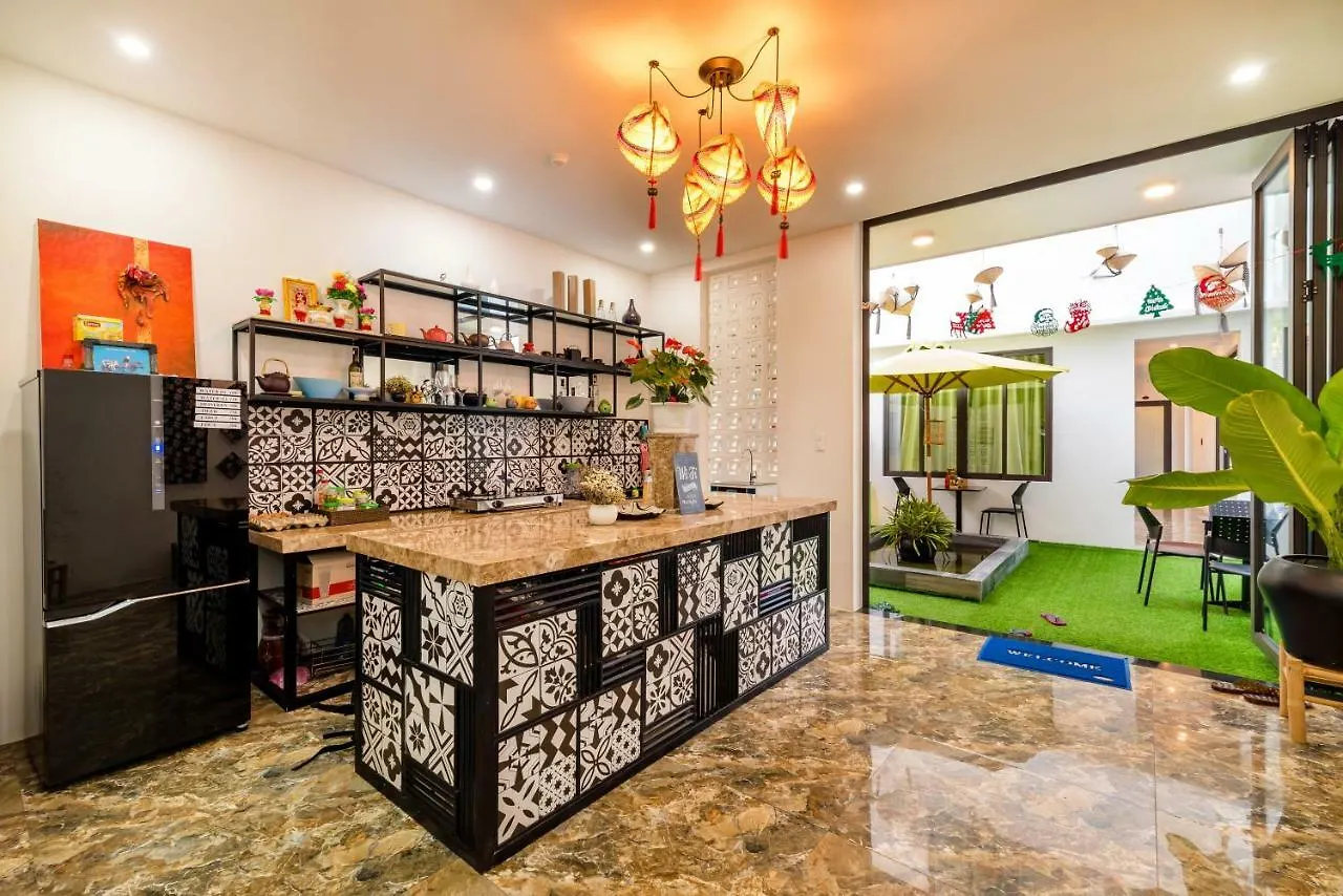 Sunny Riverside Homestay Hội An Villa