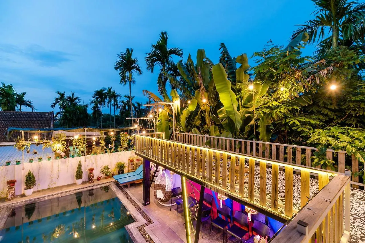 Sunny Riverside Homestay Hội An Villa