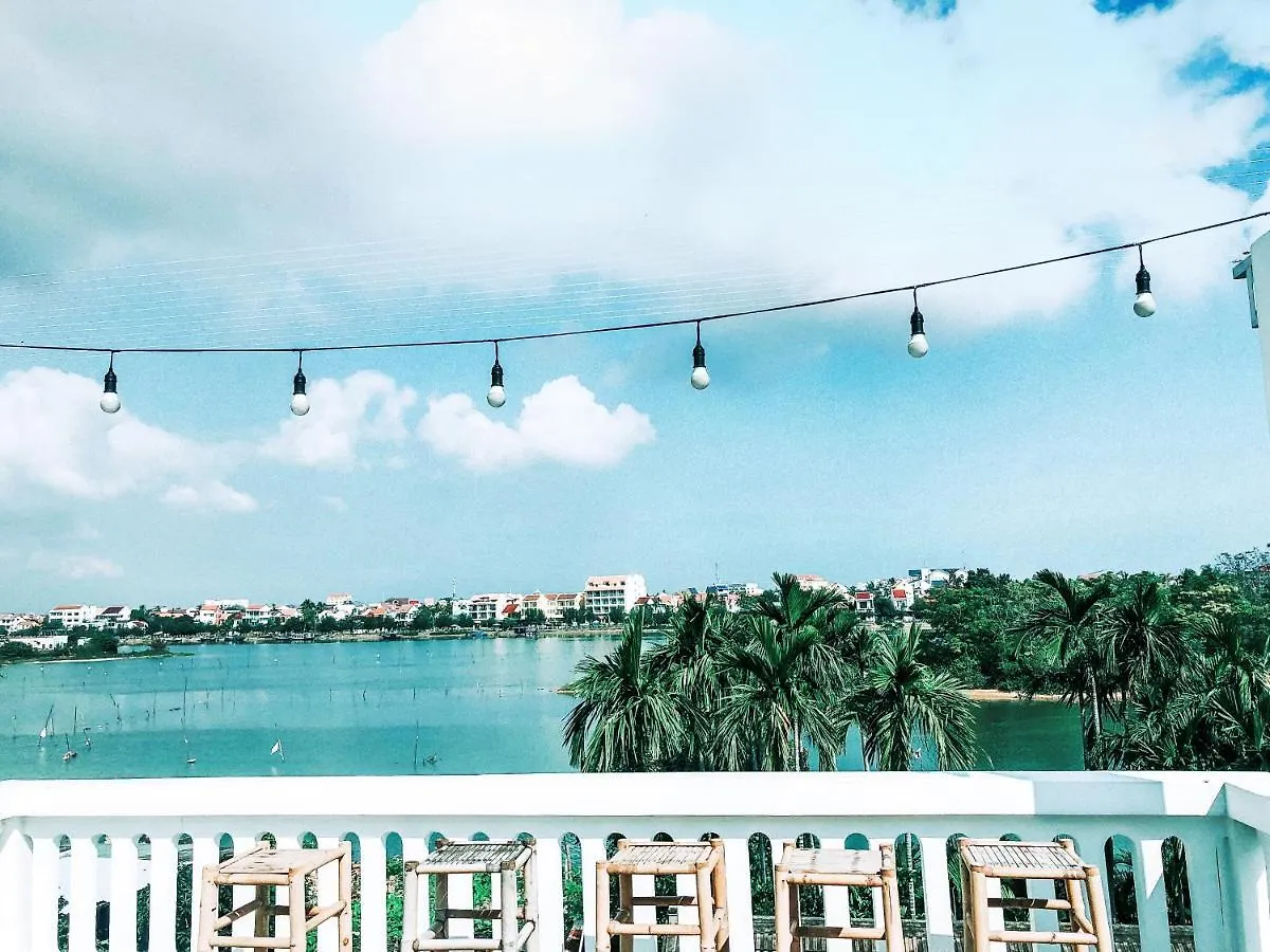 Sunny Riverside Homestay Hội An